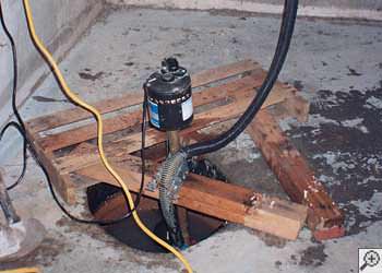 A Austin sump pump system that failed and lead to a crawl space flood.